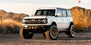 Sigma - FC869ZB on Ford Bronco